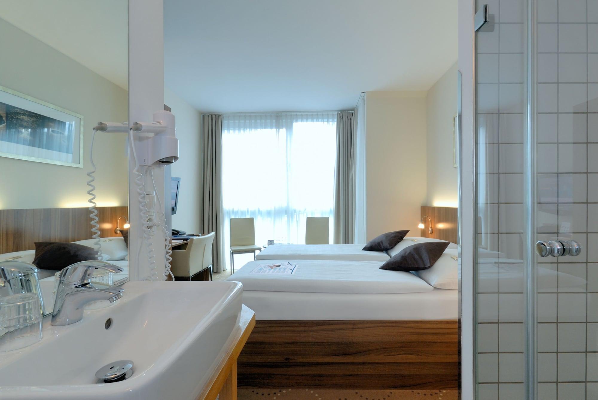 B&B Hotel Berlin-Mitte Eksteriør bilde