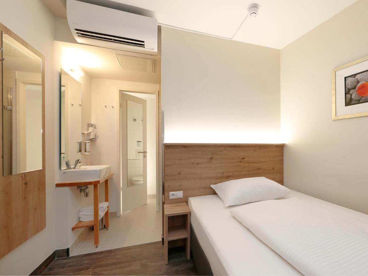 B&B Hotel Berlin-Mitte Eksteriør bilde
